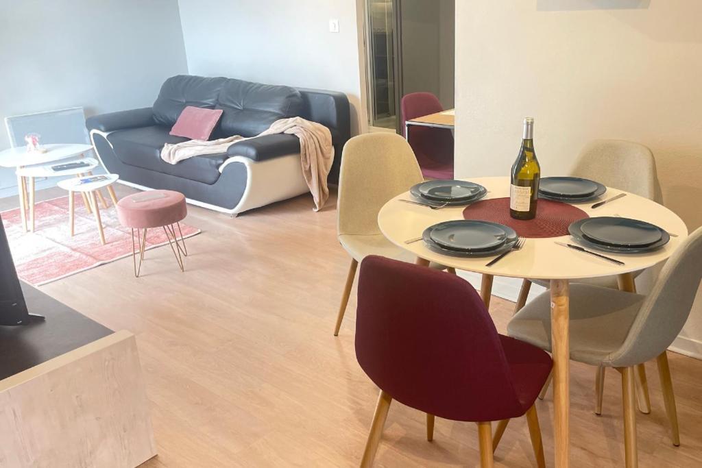 Apartment Nouveau - Grande Terrasse - L'horloge - Calme - Home-one